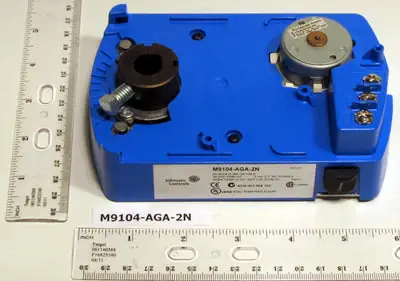 Johnson Controls M9104-AGA-2N Electric Non-Spring Return Actuator 24V 90 Seconds Markdown